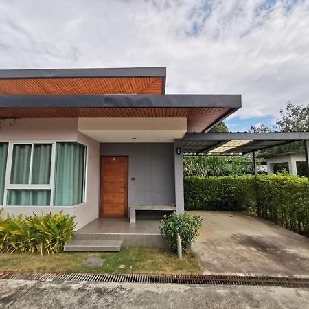 Smile Resort Sriracha Si Racha Bagian luar foto